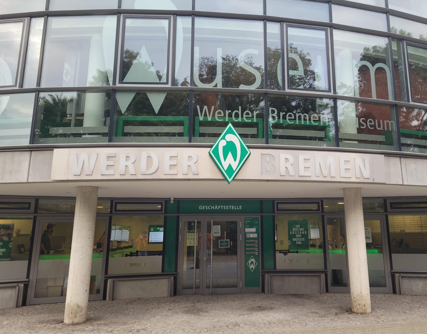 Zweite Fortbildung im Weser-Stadion innerhalb von drei Wochen
