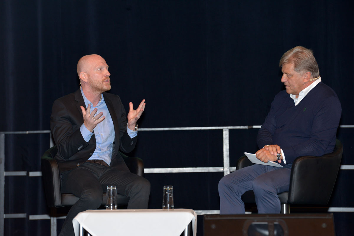 Markus Hörwick im Gespräch mit Matthias Sammer: „Meine Faktoren für erfolgreichen Fußball“