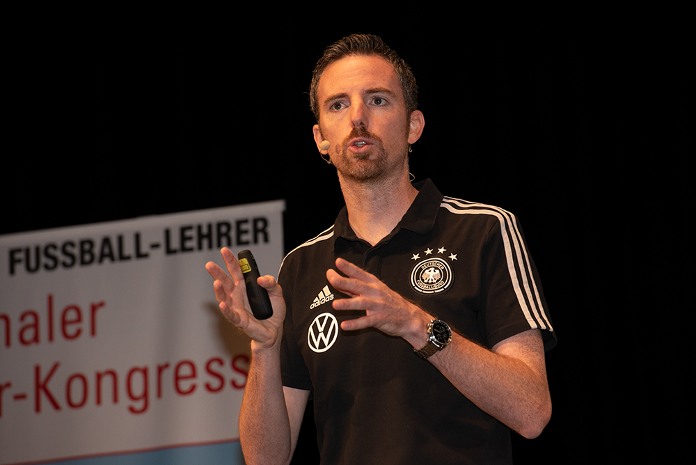 Meikel Schönweitz: Herausforderungen und Chancen im deutschen Fußball