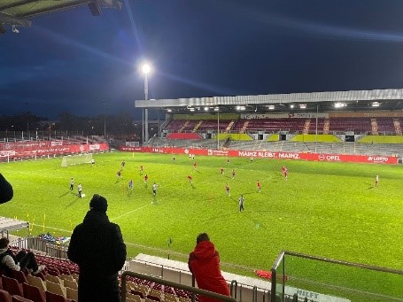 Praxisbezogene Fortbildung beim 1. FSV Mainz 05