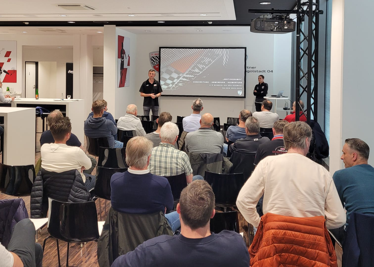 Bildergalerie Regionaler Trainer-Kongress beim FC Ingolstadt