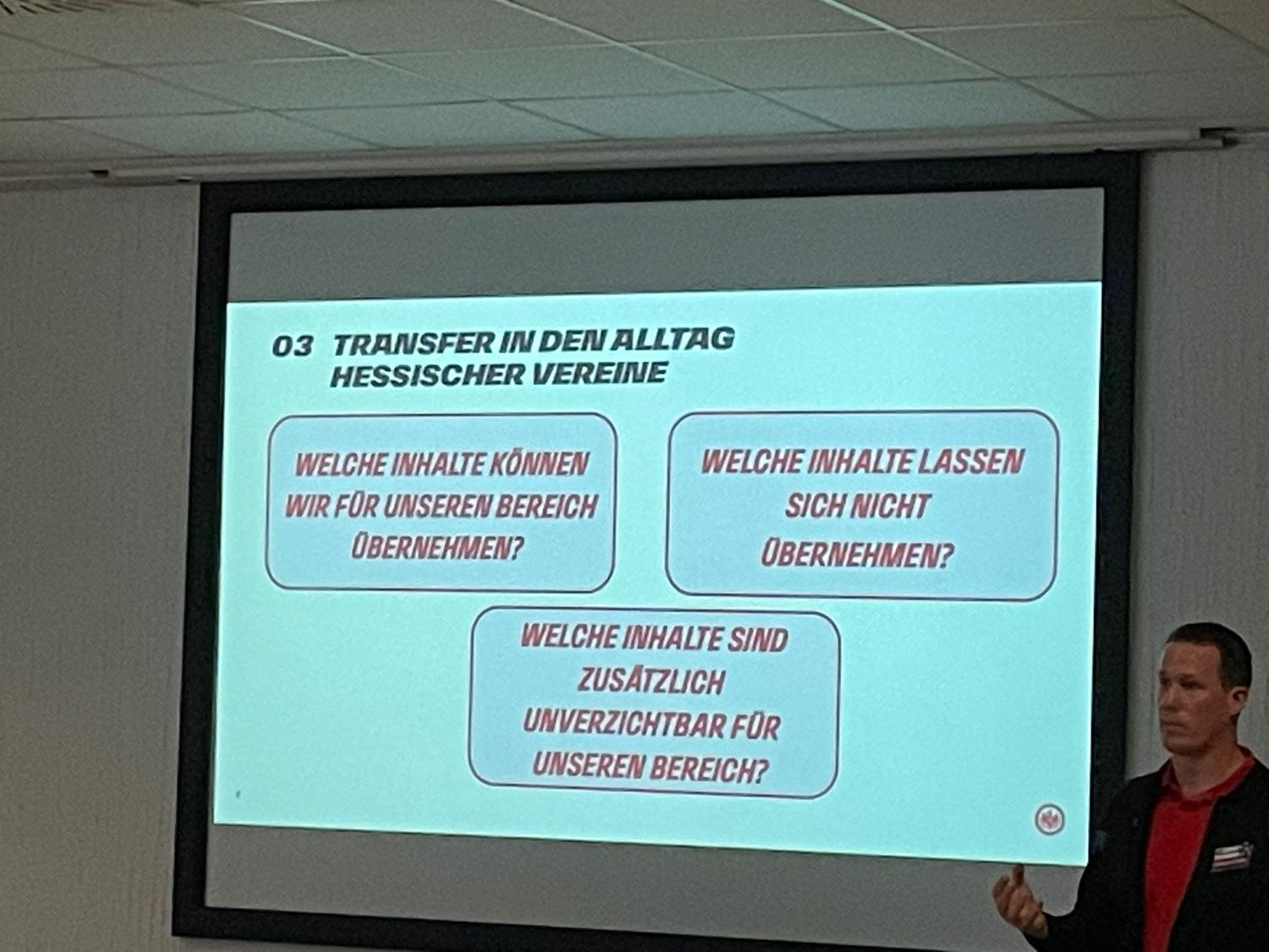 Seminar in Frankfurt: Umsetzung der Trainingsphilosophie Deutschland im LZ und Amateurverein